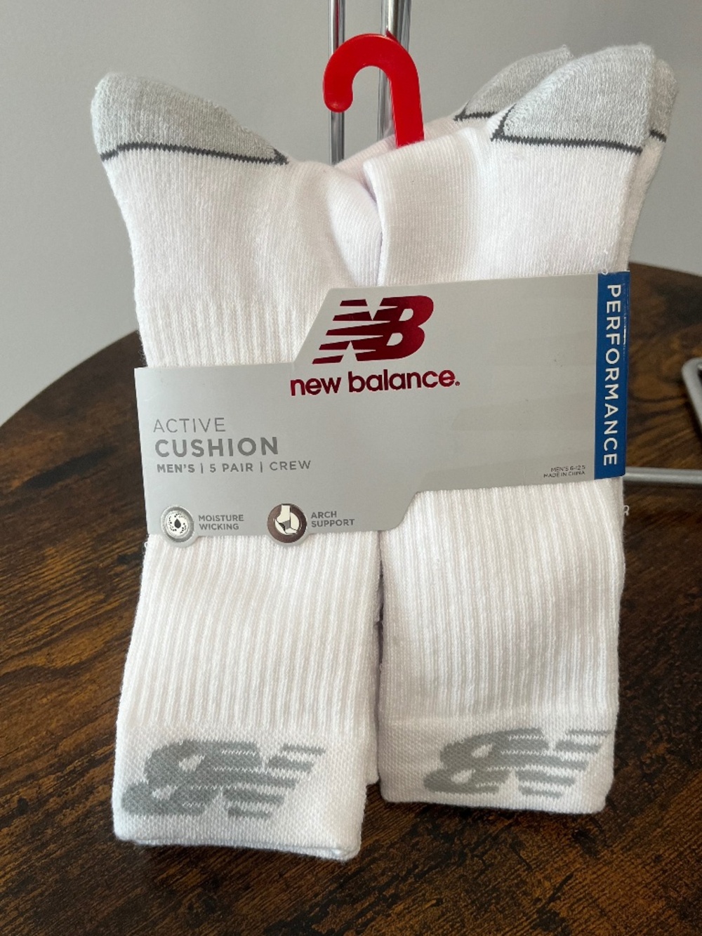 New Balance Performance Active Cushion Men’s Crew Socks 5 Pair Shoe Sz 6-12 NWT